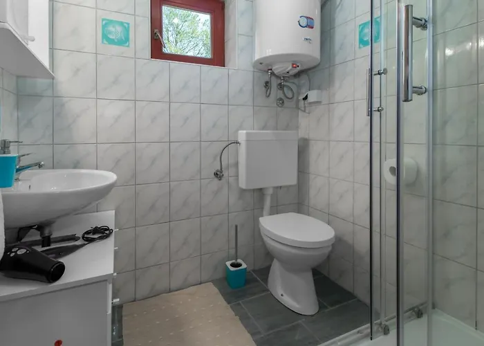 2 Bedroom Pet Friendly In Breze