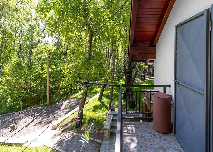 2 Bedroom Pet Friendly In Breze Дом отдыха Breza